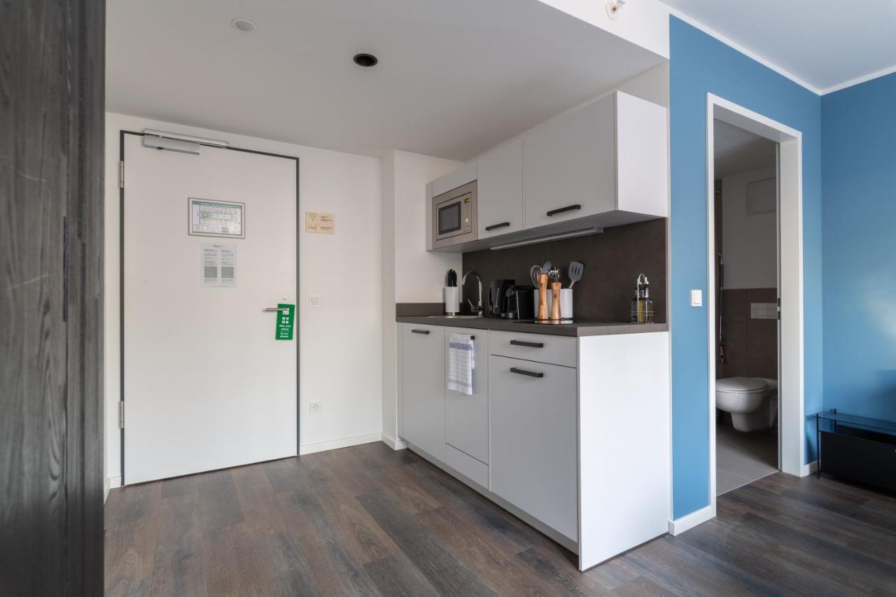 Aparthotel Limehome 3*